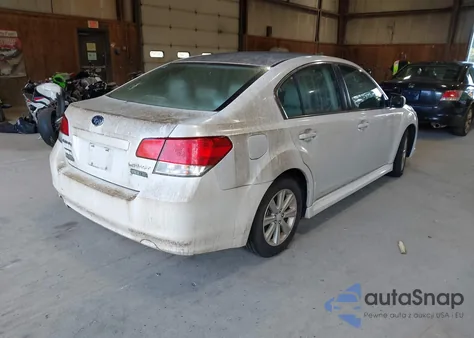 2010 Subaru Legacy 2.5I Premium from USA, damaged, VIN 4S3BMBG64A3239473